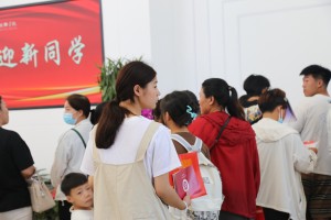 &ldquo;爱心接力，为生命续航&rdquo;石家庄东华铁路学校为校友进行爱心捐款活动