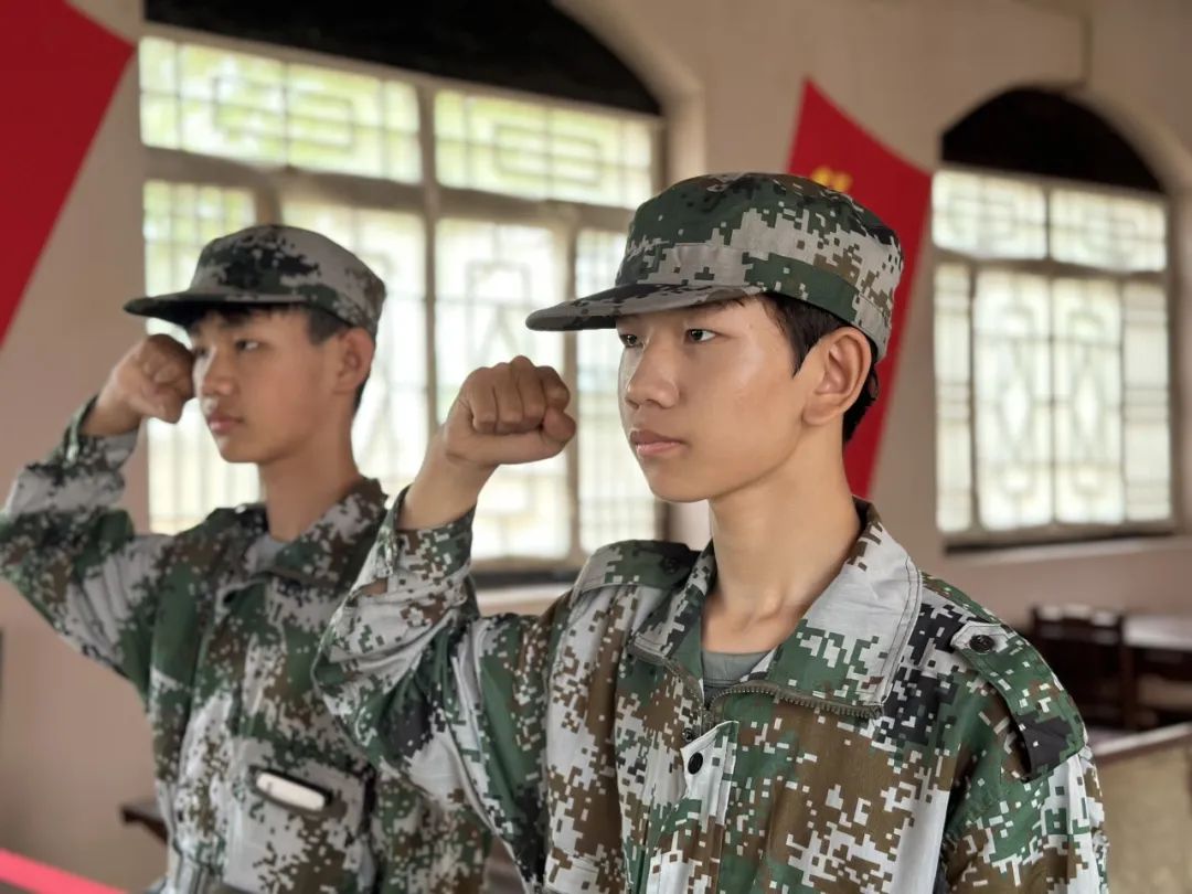 石家庄东华铁路学校红色践行活动