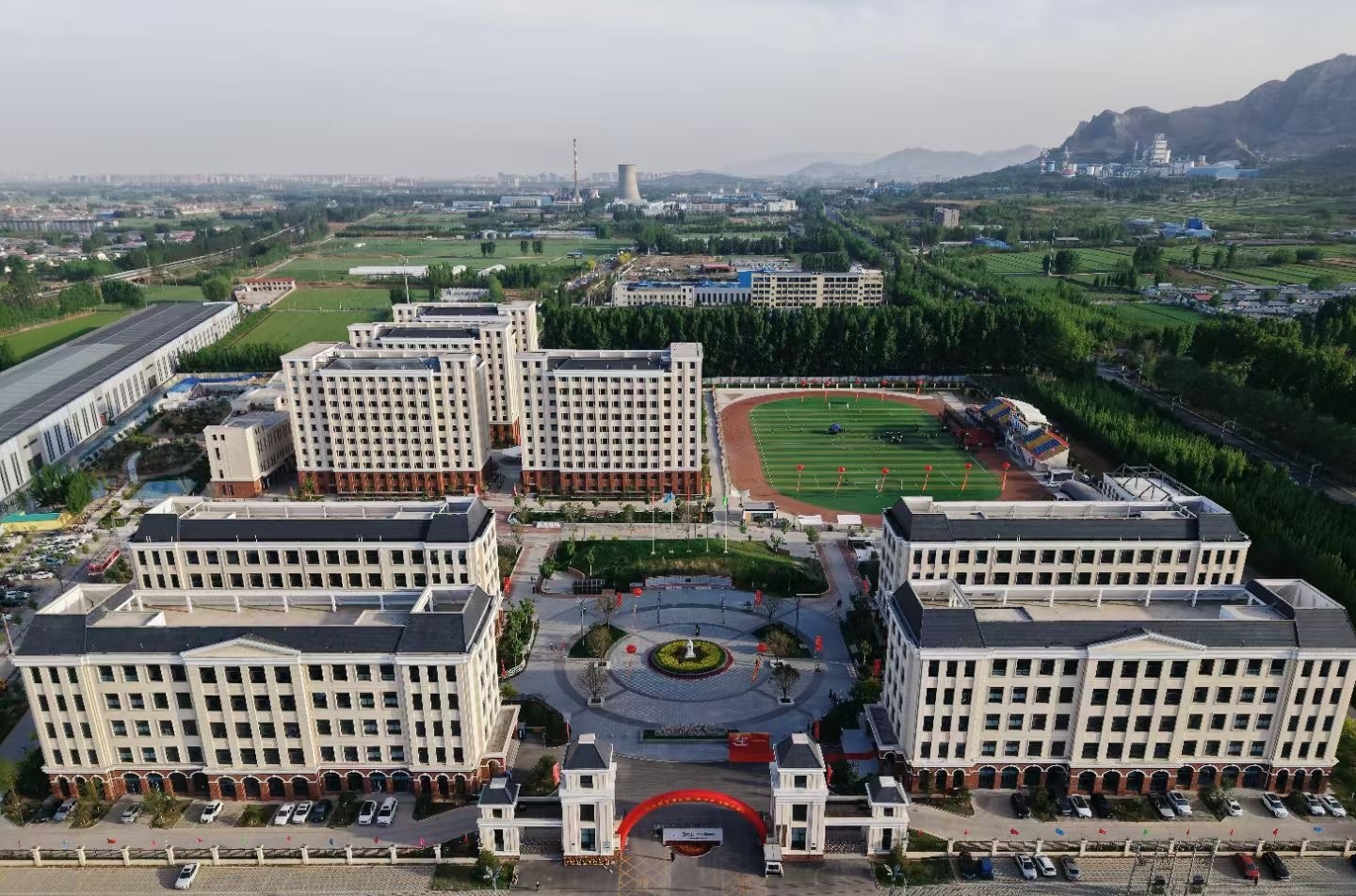 相约东华：探秘中职生的寄宿生活